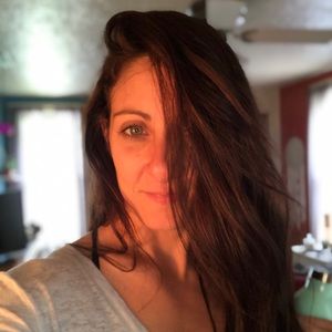 Meet your Posher, Annie